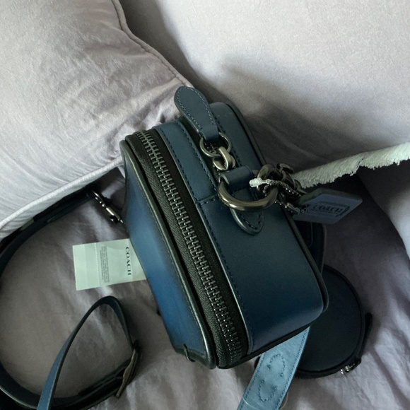 Coach CM370 Charter Crossbody With Hybrid Pouch IN DEEP BLUE - Picture 11 of 12